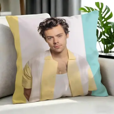 S0e9e6e78fb5640ff891fb204063c3d8bm - Harry Styles UK Store