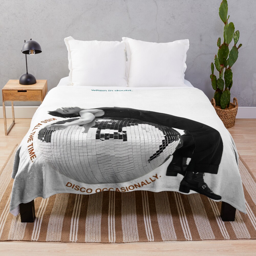 Harry Styles Kiss All Disco Minimalist Throw Blanket